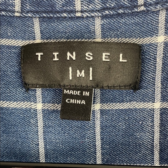 Tinsel Distressed Blue Plaid Casual Button Down Shirt Size M - Picture 2 of 6